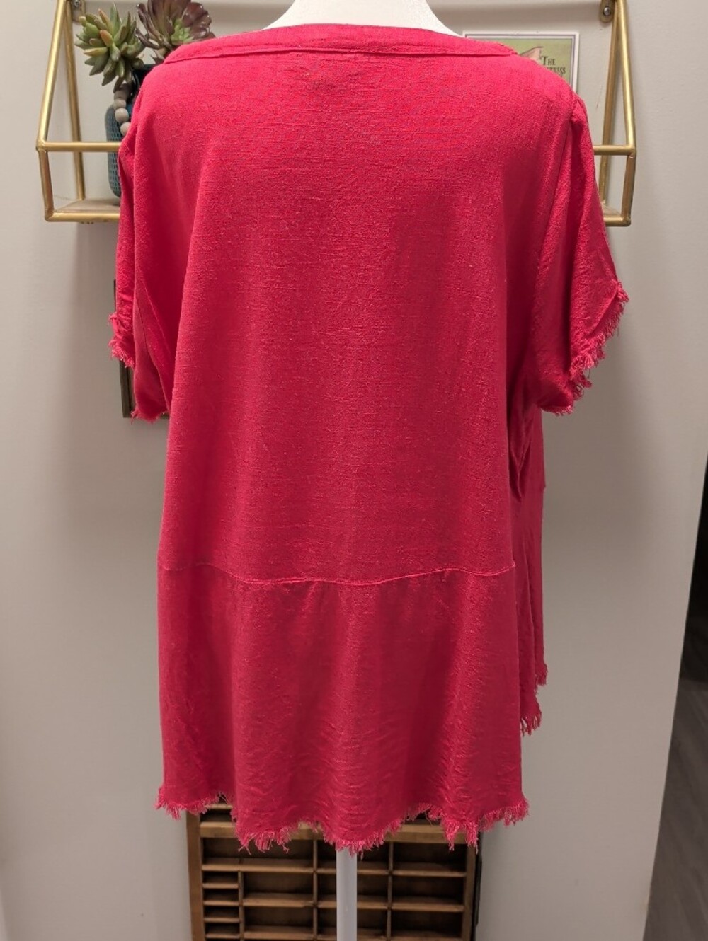 UMGEE- XL Hot Pink Indie Short Frayed  Sleeve Scoop Neck Top - Picture 6 of 11